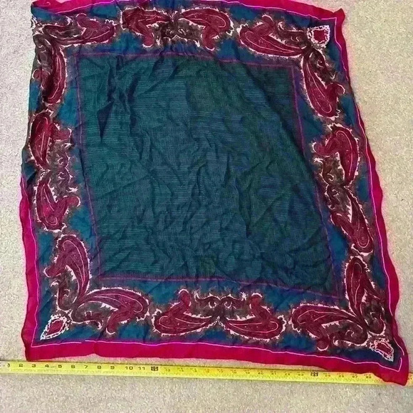 Vintage square scarf - Picture 1 of 1